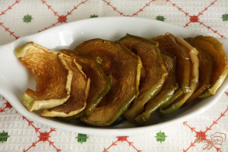 Фото приготовление рецепта: Вяленые баклажаны в сушилке+кабачки шаг №12