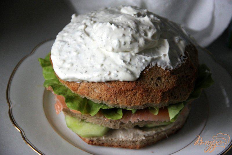 Фото приготовление рецепта: Шведский бутербродный торт шаг №8
