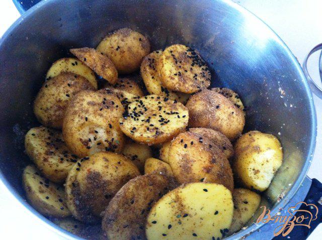 Фото приготовление рецепта: Картофель по- австралийски шаг №4
