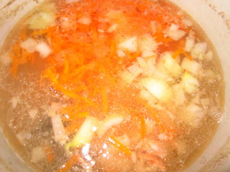 Фото приготовление рецепта: Суп из головы семги шаг №4