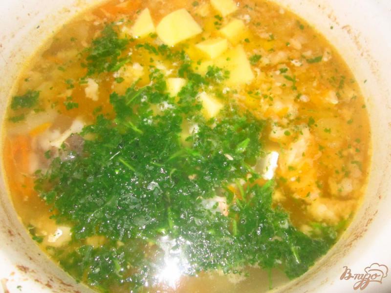 Фото приготовление рецепта: Суп из головы семги шаг №7