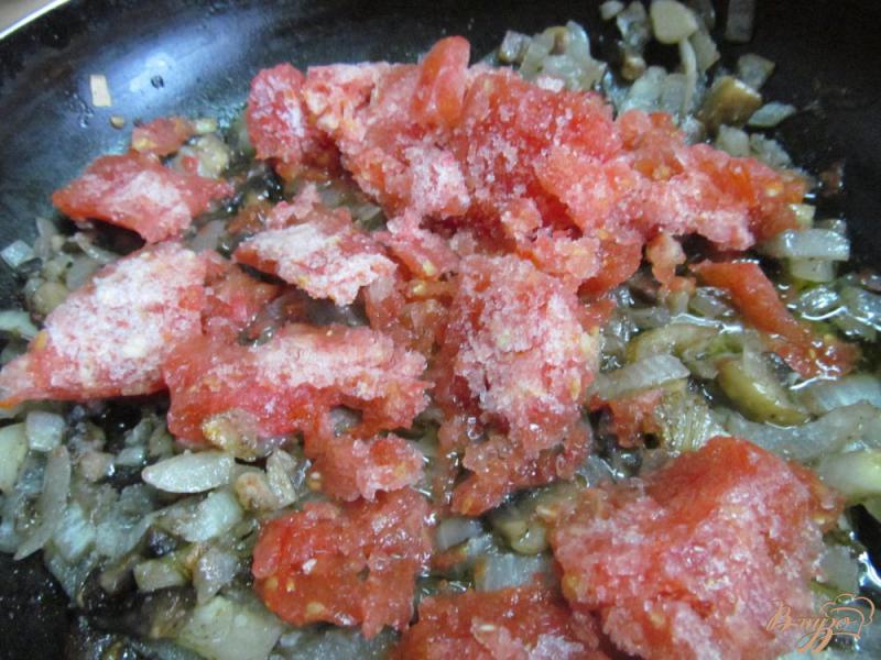 Фото приготовление рецепта: Соус из отваренного мяса и грибов шаг №3