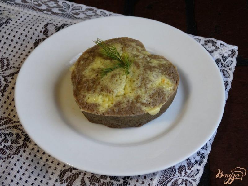 Фото приготовление рецепта: Печеночное суфле с сыром шаг №9
