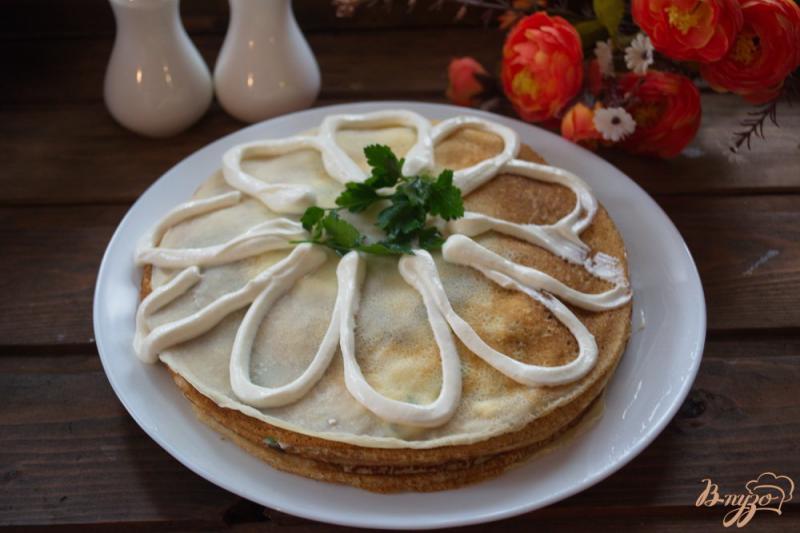 Фото приготовление рецепта: Пирог из блинов с шампиньонами шаг №12