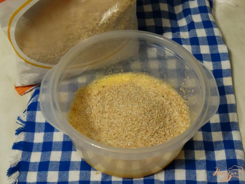 Фото приготовление рецепта: Овсяноблин с моцареллой и кресс-салатом шаг №2
