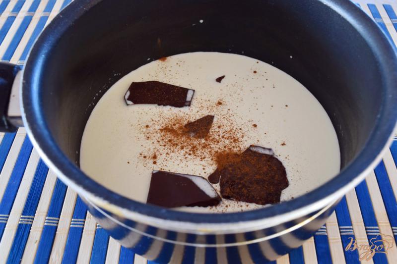 Фото приготовление рецепта: Горячий шоколад с маршмеллоу шаг №3