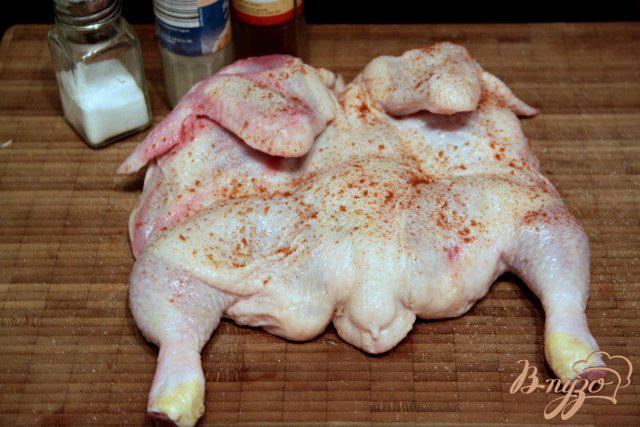 Фото приготовление рецепта: Цыпленок «Тапака» шаг №1