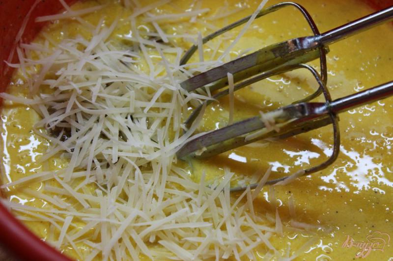 Фото приготовление рецепта: Соус с французской горчицей и пармезаном шаг №5