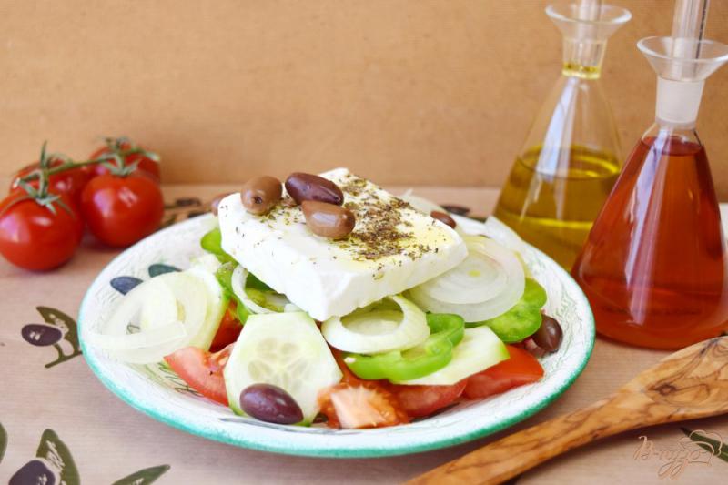 Фото приготовление рецепта: Греческий салат шаг №7