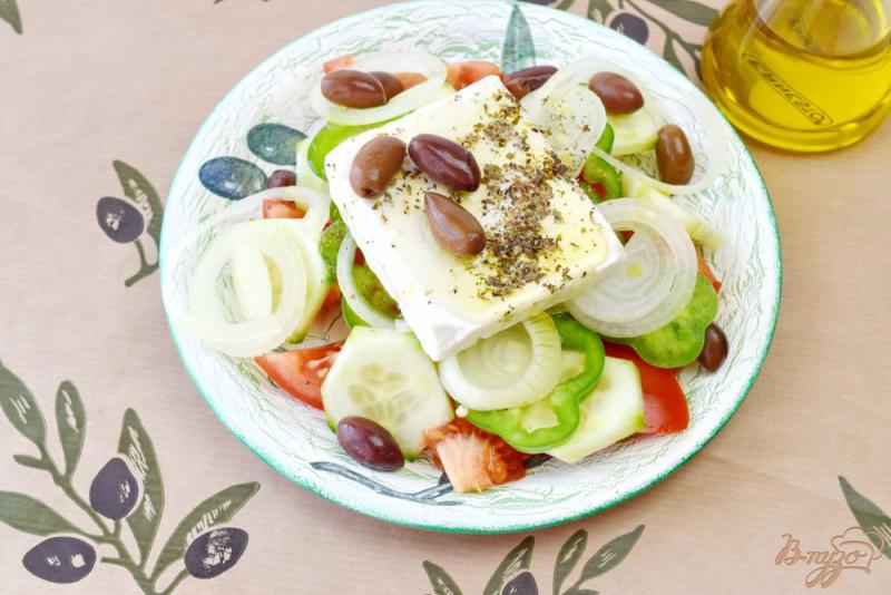 Фото приготовление рецепта: Греческий салат шаг №6