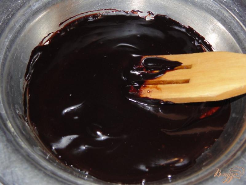 Фото приготовление рецепта: Шоколадная глазурь «4 ложки» шаг №4