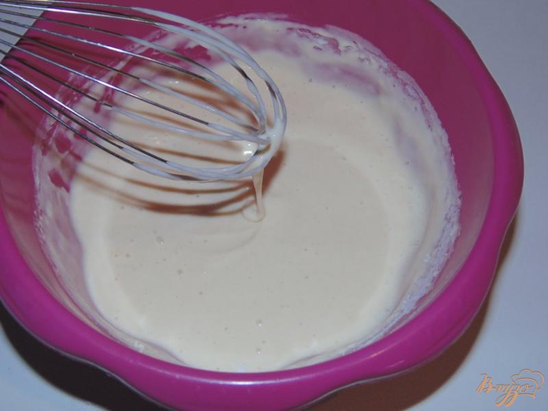 Фото приготовление рецепта: Заливной пирог с шампиньонами, луком и морковью шаг №1