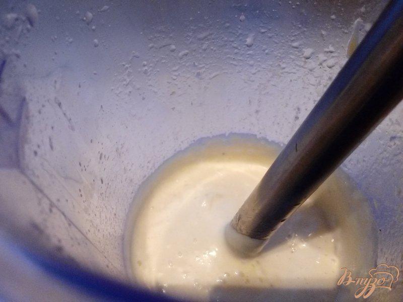 Фото приготовление рецепта: Майонез на перепелиных яйцах  со сливками шаг №3