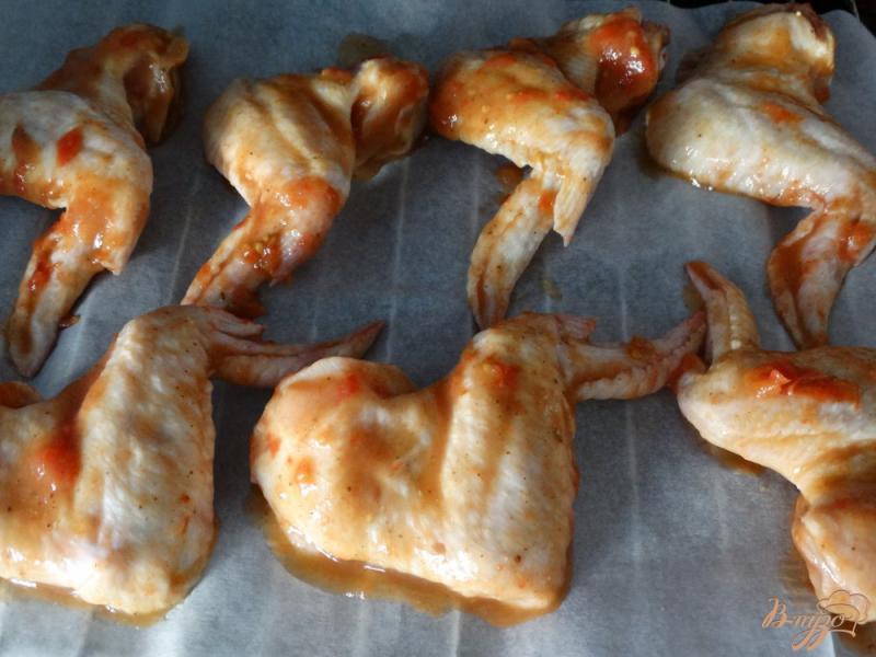 Фото приготовление рецепта: Куриные крылышки по-канадски шаг №3