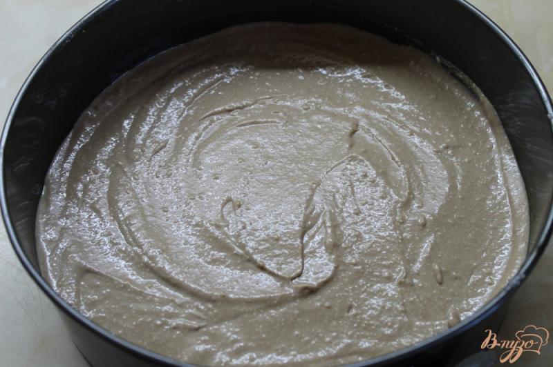 Фото приготовление рецепта: Клубнично - шоколадный творожный чизкейк шаг №14