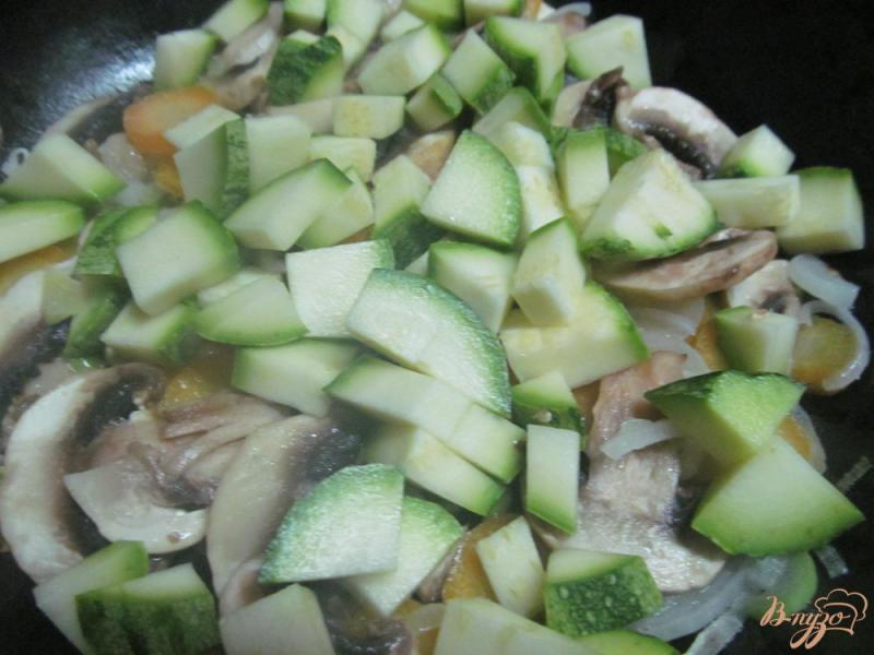 Фото приготовление рецепта: Испанское рагу из овощей шаг №4