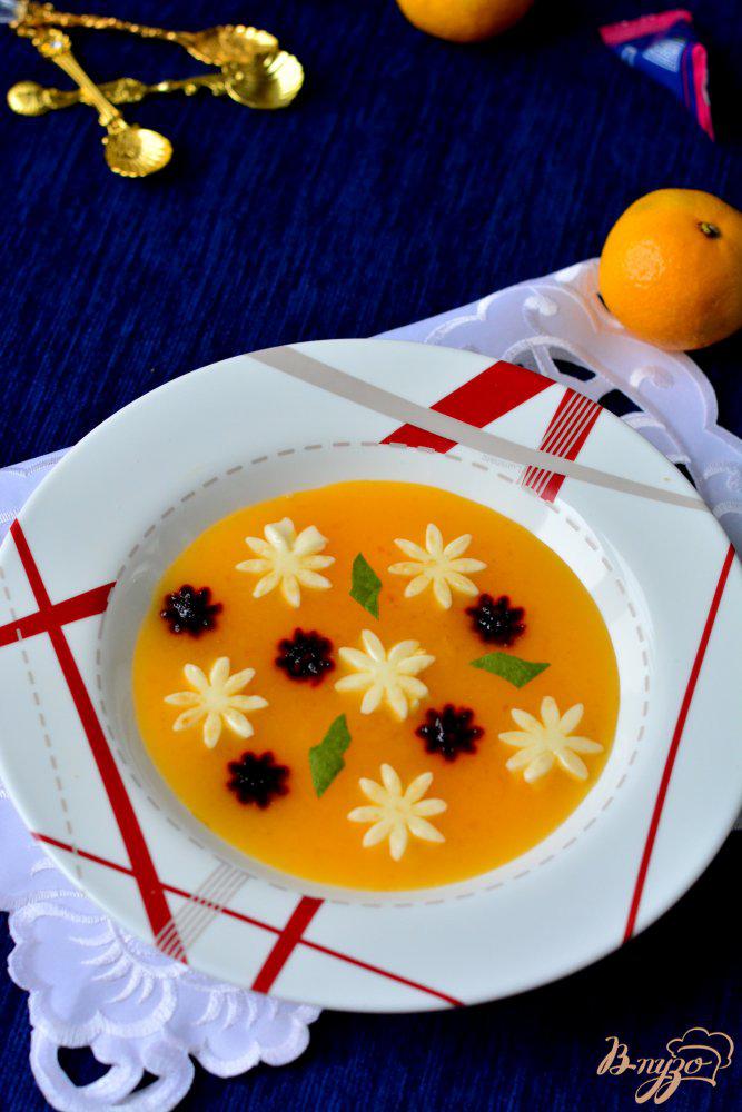 Фото приготовление рецепта: Мандариновый суп с йогуртовым суфле шаг №10