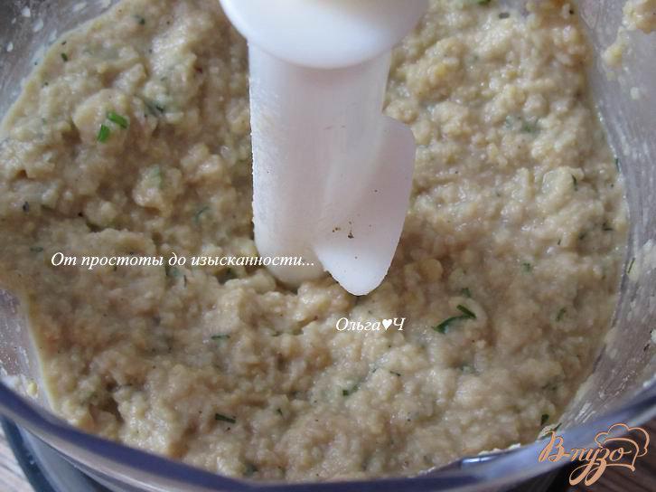 Фото приготовление рецепта: Хумус с зеленью (без масла) шаг №4