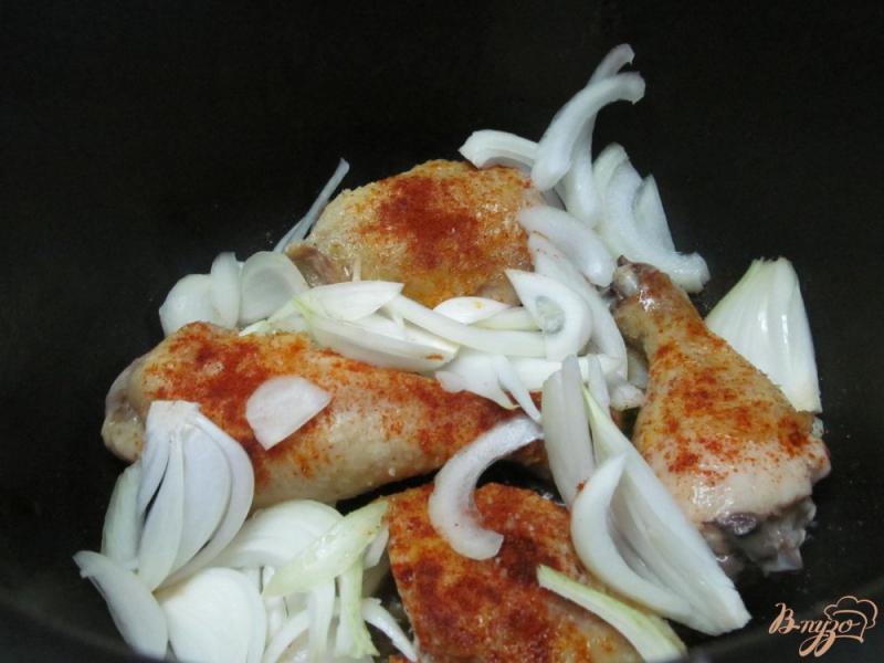Фото приготовление рецепта: Чахохбили из курицы в мультиварке шаг №3