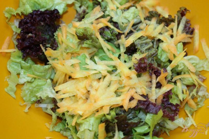 Фото приготовление рецепта: Кресс - салат из соленой семгой шаг №3