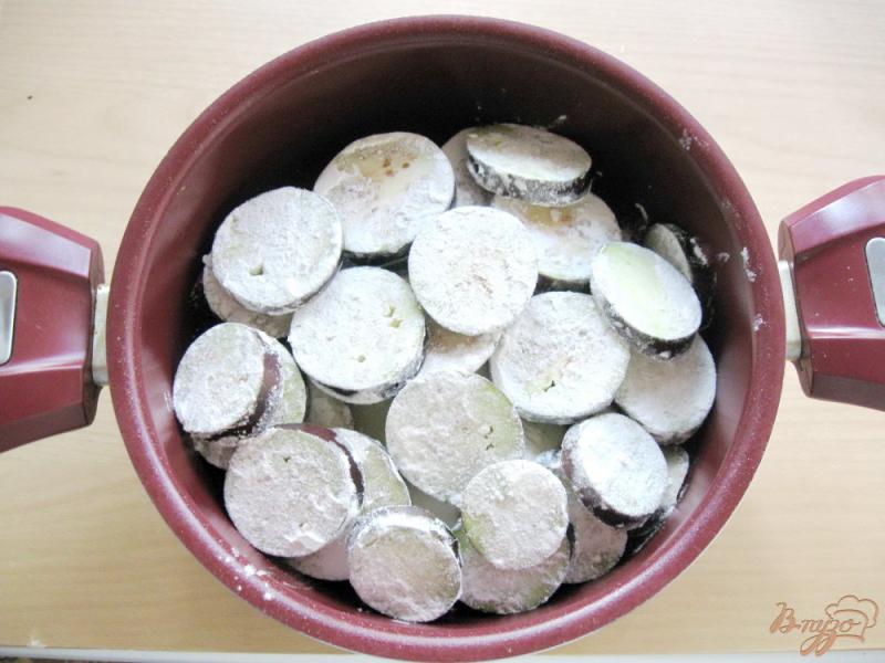 Фото приготовление рецепта: Соте из кабачков и баклажанов шаг №4