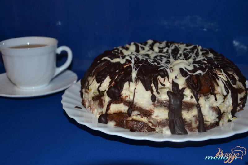 Фото приготовление рецепта: Торт из шоколадных пряников со сметанным кремом и лимонной прослойкой шаг №5