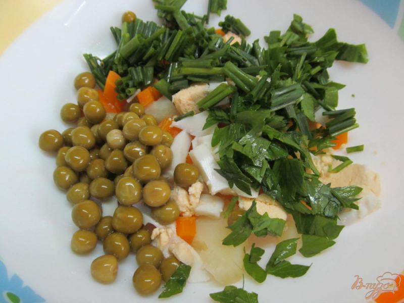 Фото приготовление рецепта: Овощной салат с морской капустой шаг №2