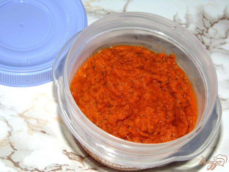 Фото приготовление рецепта: Томатно-морковный соус с зеленью шаг №8