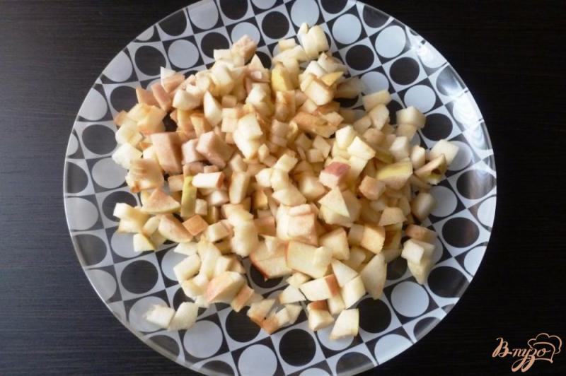 Фото приготовление рецепта: Штрудель с яблоками из лаваша шаг №1
