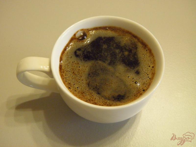 Фото приготовление рецепта: Ароматный черный кофе с кардамоном шаг №3