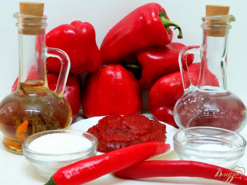Фото приготовление рецепта: Лечо с перцем и томатный пастой шаг №1