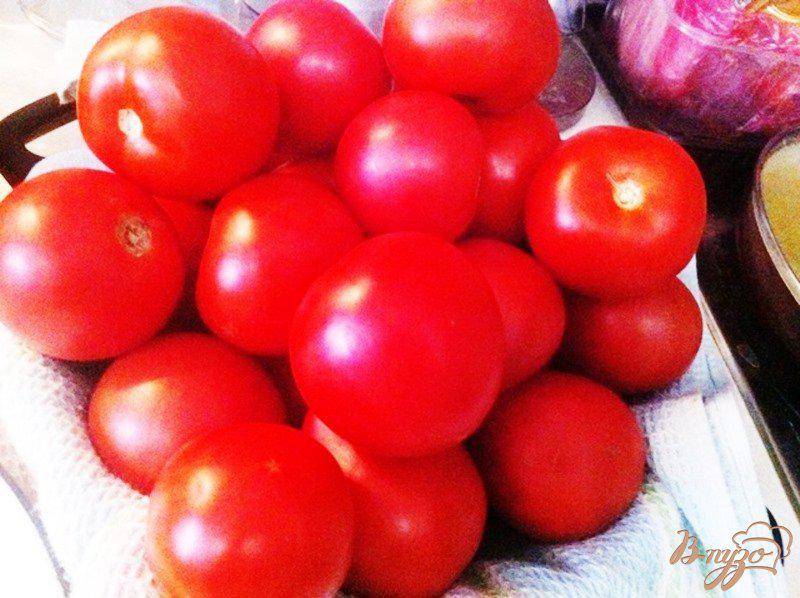 Фото приготовление рецепта: Аджика острая с помидорами шаг №1