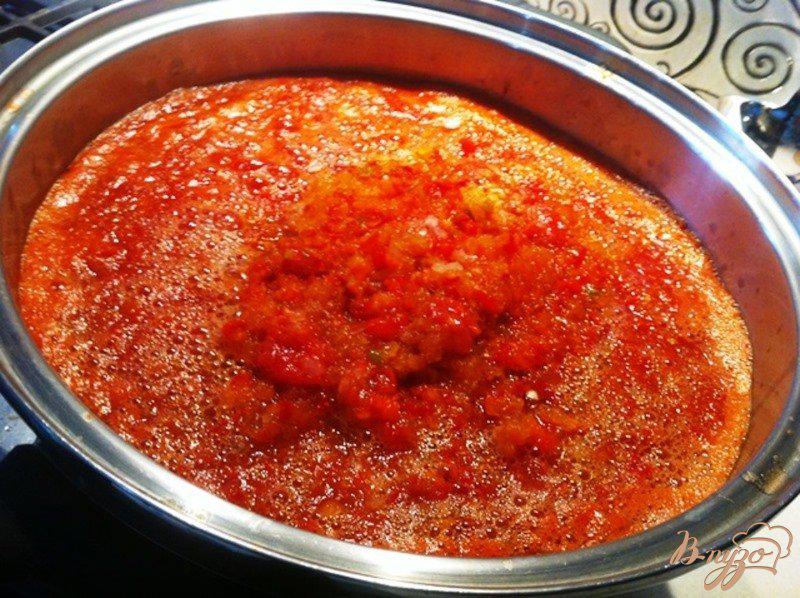Фото приготовление рецепта: Аджика острая с помидорами шаг №5