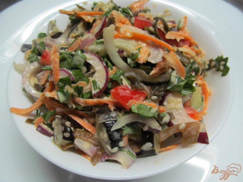 Фото приготовление рецепта: Овощной салат с морской капустой шаг №6