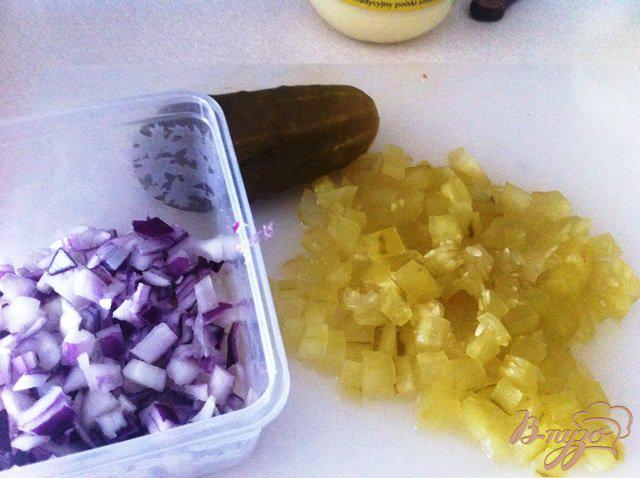 Фото приготовление рецепта: Салат из овощей с копченым кальмаром шаг №1