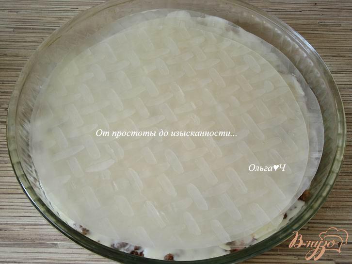 Фото приготовление рецепта: Мясная лазанья с рисовой бумагой шаг №7