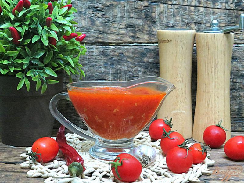 Фото приготовление рецепта: Острый томатно-чесночный соус шаг №10