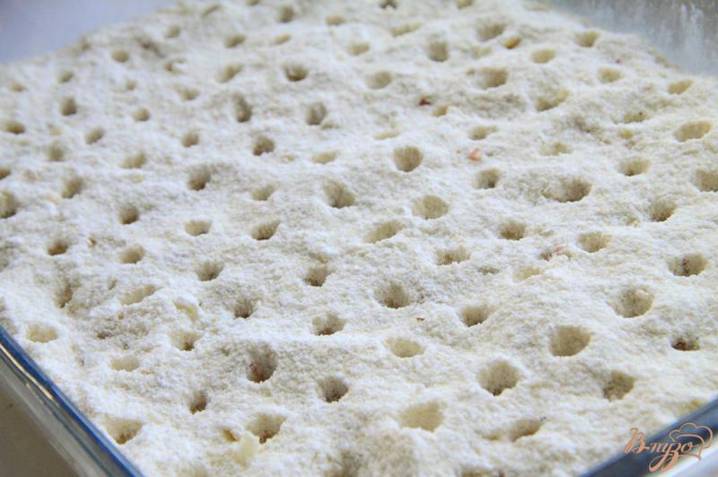 Фото приготовление рецепта: Болгарский яблочный пирог шаг №9
