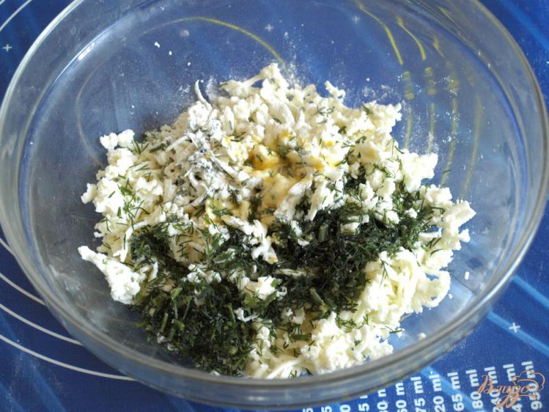 Фото приготовление рецепта: Хачапури с адыгейским сыром шаг №4
