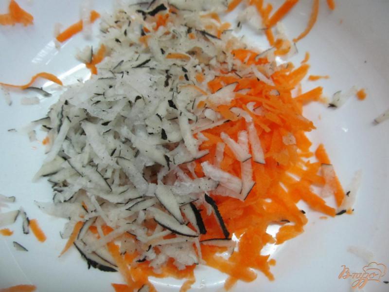 Фото приготовление рецепта: Постный овощной салат с гранатовыми зернами шаг №1