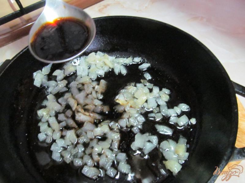 Фото приготовление рецепта: Гречневые блины с грибами шаг №4