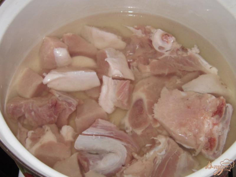 Фото приготовление рецепта: Рагу из свинины с картофелем шаг №2