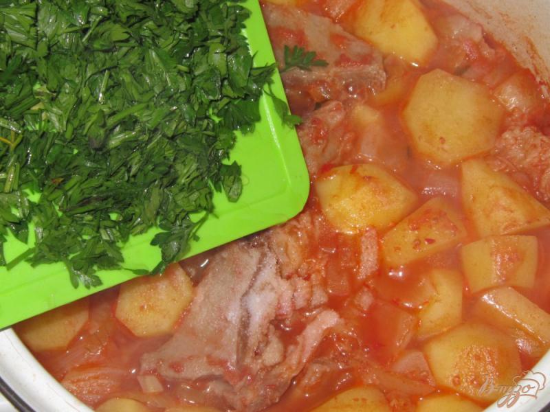 Фото приготовление рецепта: Рагу из говядины с картофелем шаг №8