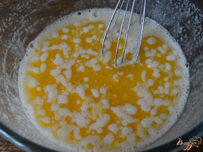 Фото приготовление рецепта: Манник в молочно-медовой заливке шаг №3