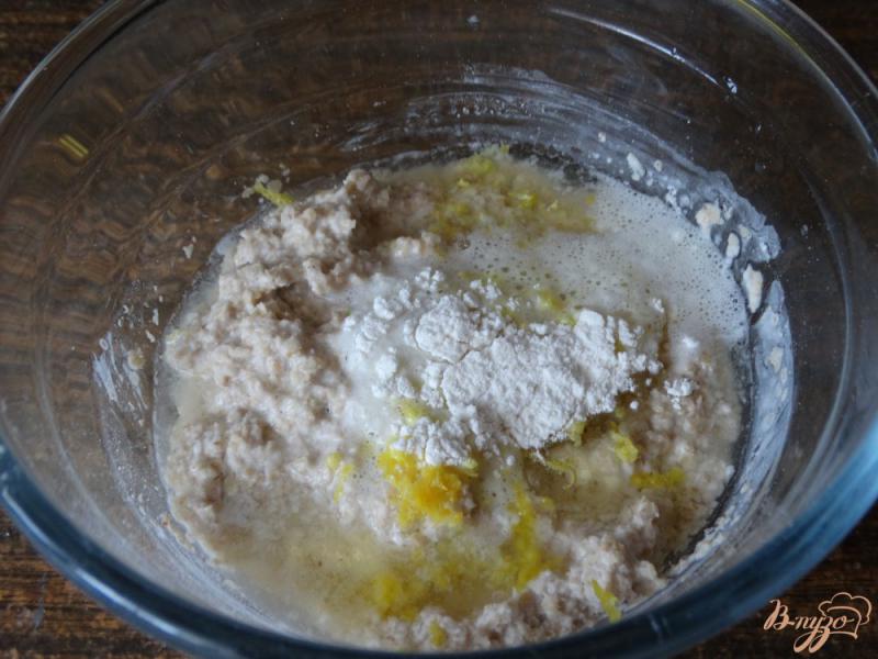 Фото приготовление рецепта: Лимонно-овсяное печенье из тофу шаг №2