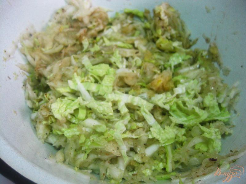Фото приготовление рецепта: Кимчи из пекинской капусты с грибами шаг №7