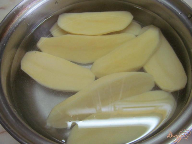 Фото приготовление рецепта: Турецкий картофельный салат шаг №1