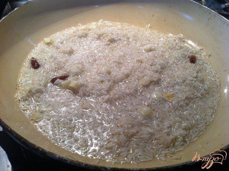 Фото приготовление рецепта: Рис со спаржевой фасолью на гарнир шаг №3