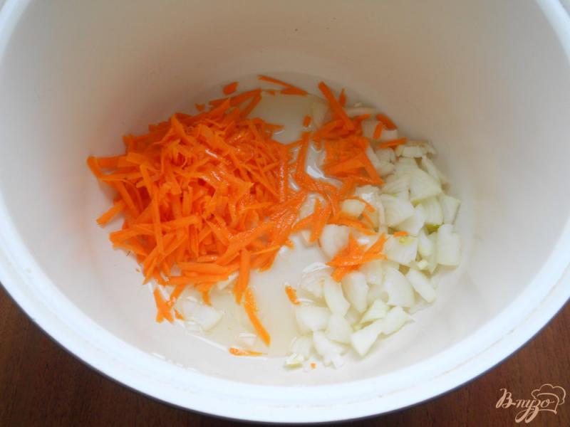 Фото приготовление рецепта: Каша гороховая с луком и морковью в мультиварке шаг №1