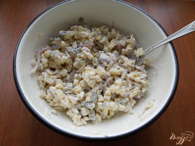 Фото приготовление рецепта: Финский картофельный салат с курицей шаг №6